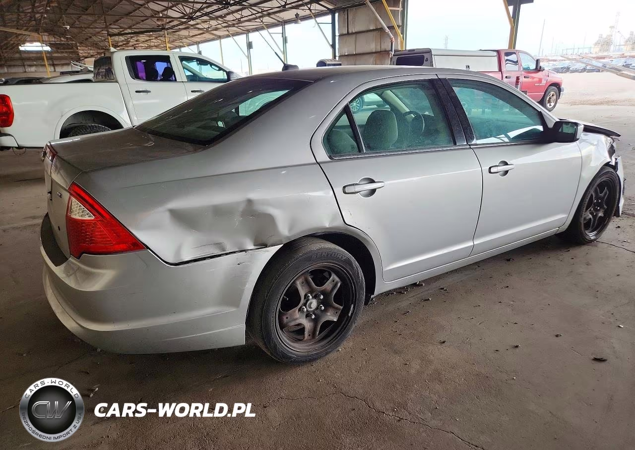 2010 Ford Fusion Se VIN:3FAHP0HA5AR395893 - 3