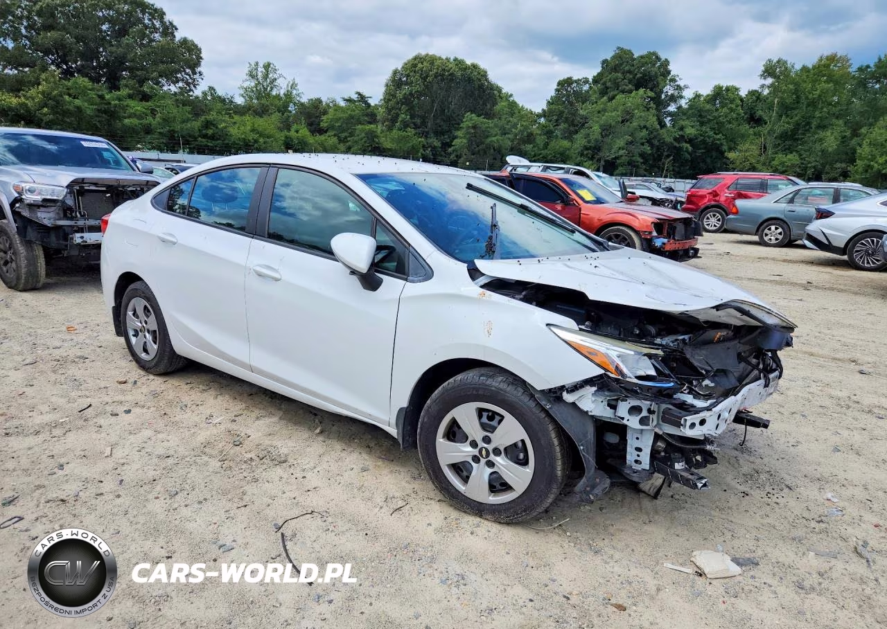 2018 Chevrolet Cruze Ls VIN:1G1BC5SM2J7173047 - 4