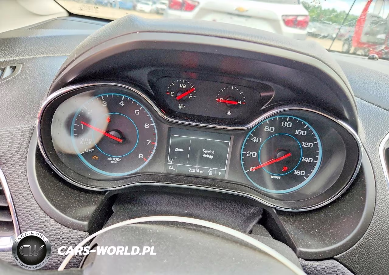 2018 Chevrolet Cruze Ls VIN:1G1BC5SM2J7173047 - 9