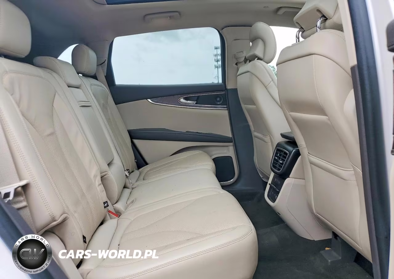 2019 Lincoln Nautilus Reserve VIN:2LMPJ8LP0KBL60762 - 11