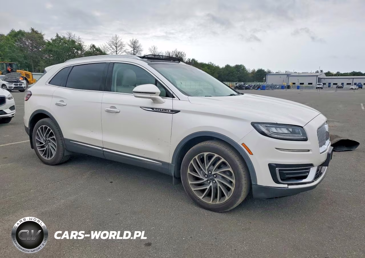 2019 Lincoln Nautilus Reserve VIN:2LMPJ8LP0KBL60762 - 4