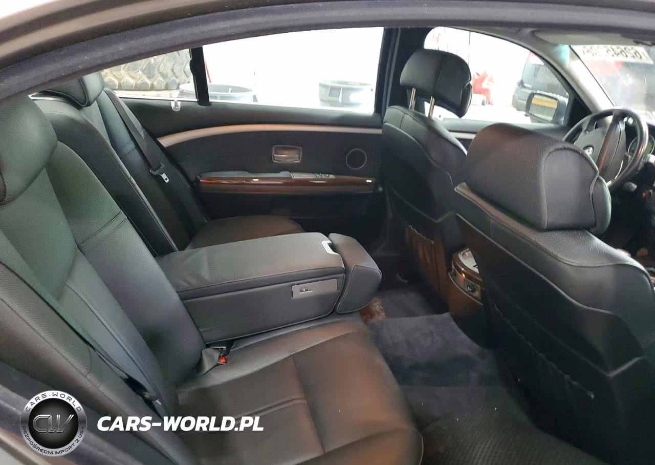 2006 BMW 750 Li VIN:WBAHN83596DT28428 - 10