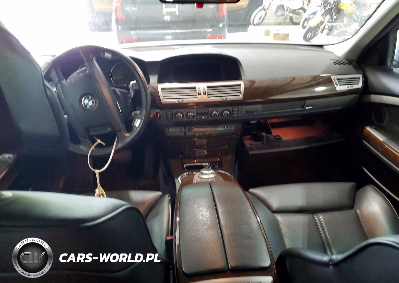 2006 BMW 750 Li VIN:WBAHN83596DT28428 - 8
