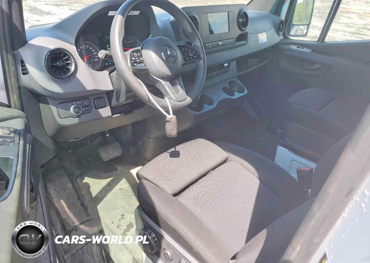 2024 Mercedes-Benz Sprinter 2500 Delivery Van VIN:W1Y4NBHYXRP722794 - 8