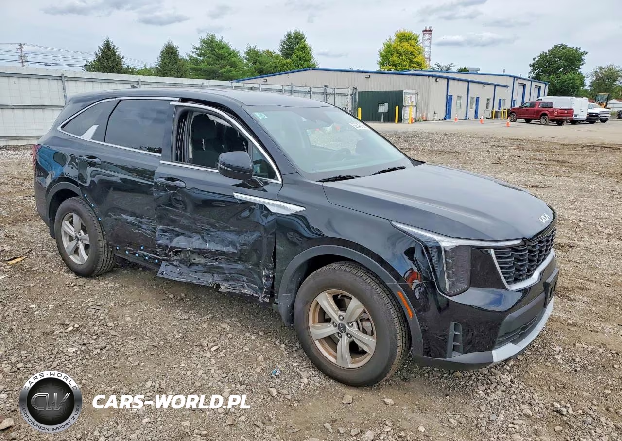 2026 Kia Sorento Lx VIN:5XYRG4JC2TG442022 - 4
