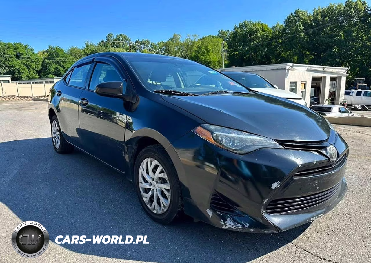 2019 Toyota Corolla Le VIN:5YFBURHE5KP867419 - 4