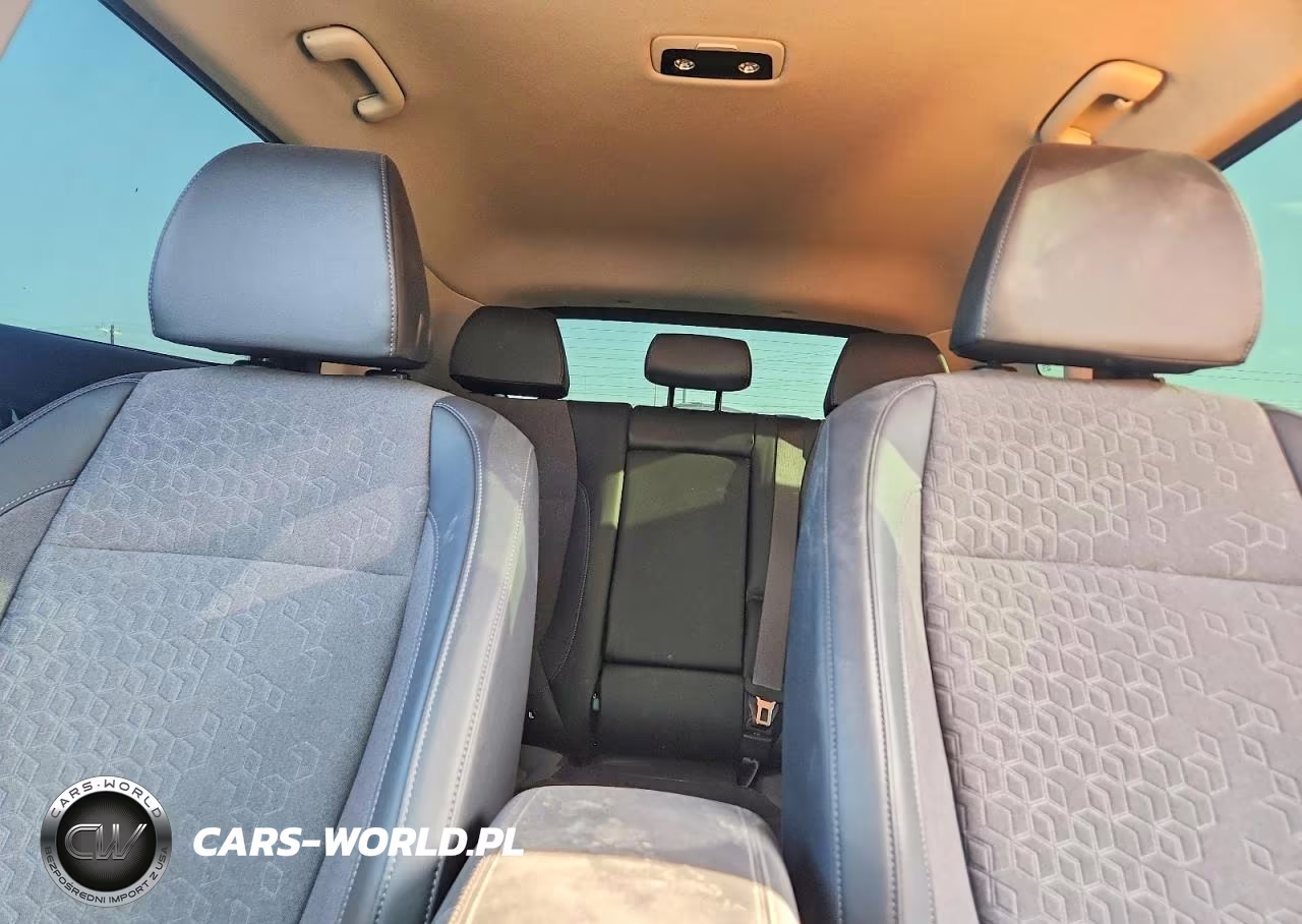 2024 Kia Seltos S VIN:KNDEUCAA9R7626038 - 10