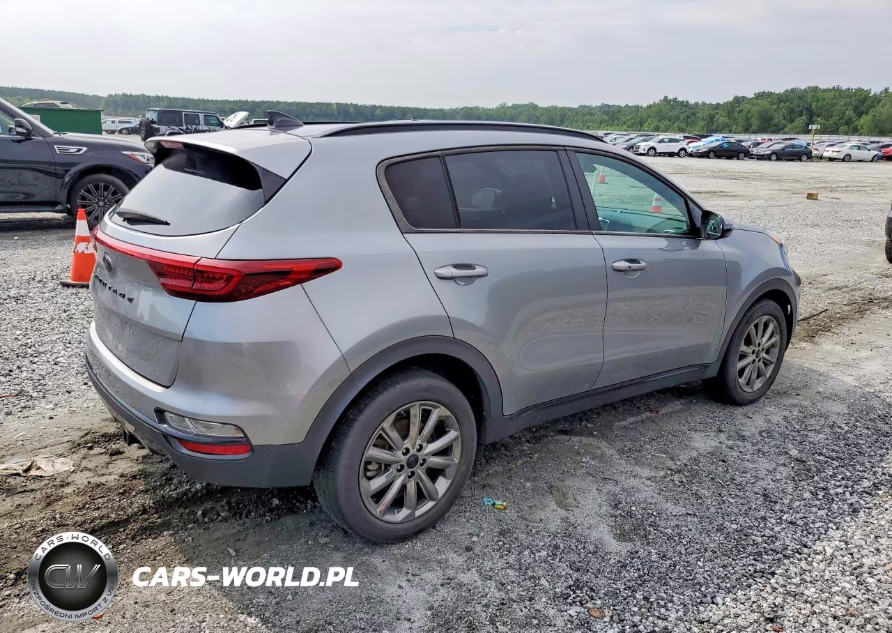 2022 Kia Sportage S VIN:KNDP6CACXN7014591 - 3