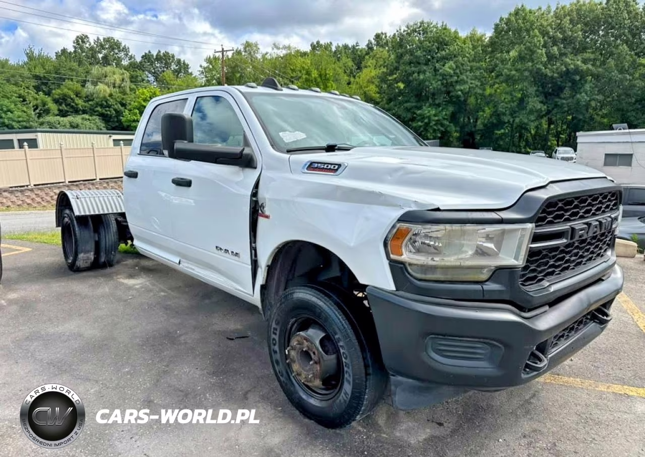 2023 Ram 3500 VIN:3C7WRSCL1PG511503 - 4