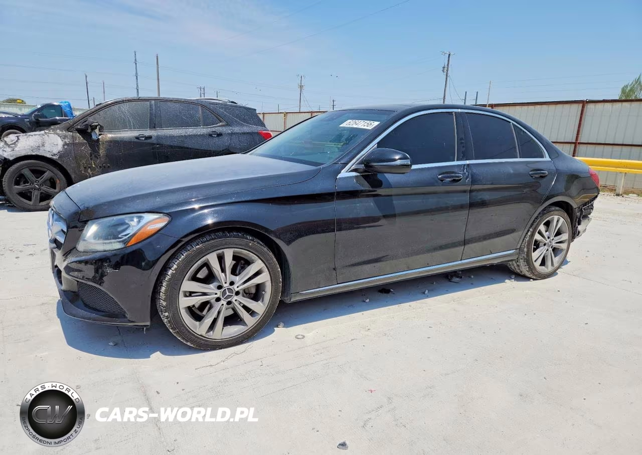 2017 Mercedes-Benz C 300 VIN:55SWF4JB0HU203661 - 1