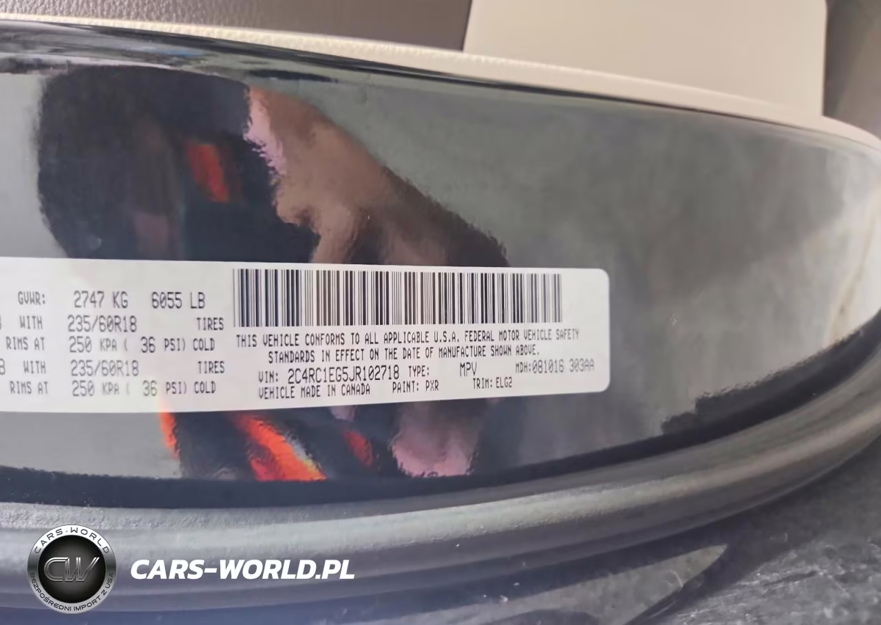 2018 Chrysler Pacifica Touring L Plus VIN:2C4RC1EG5JR102718 - 13