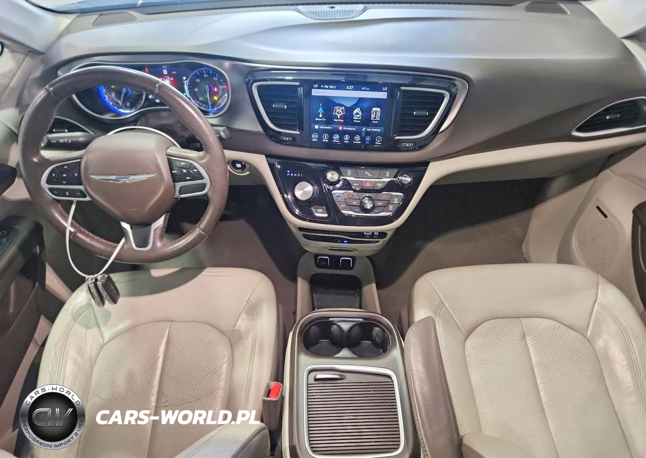 2018 Chrysler Pacifica Touring L Plus VIN:2C4RC1EG5JR102718 - 8