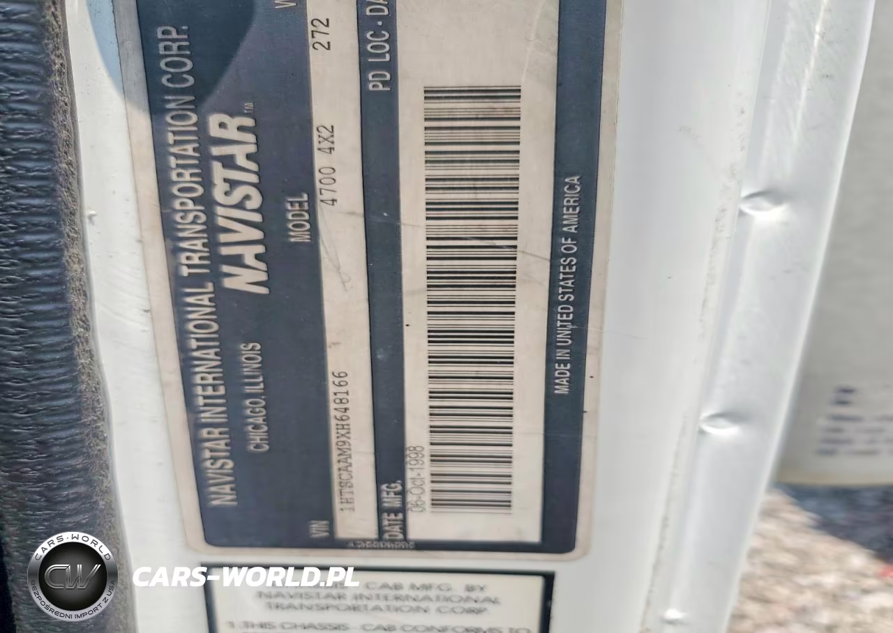 1999 International 4000 4700 - Box Truck VIN:1HTSCAAM9XH648166 - 11