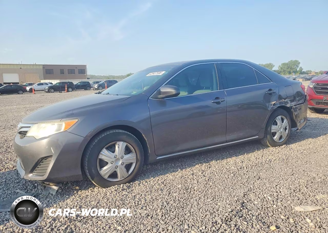 2014 Toyota Camry Le