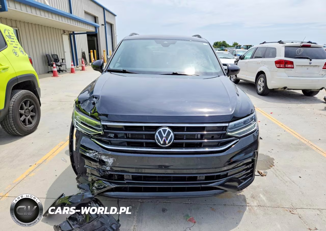 2024 Volkswagen Tiguan Se R-Line Black VIN:3VVCB7AX8RM059367 - 5
