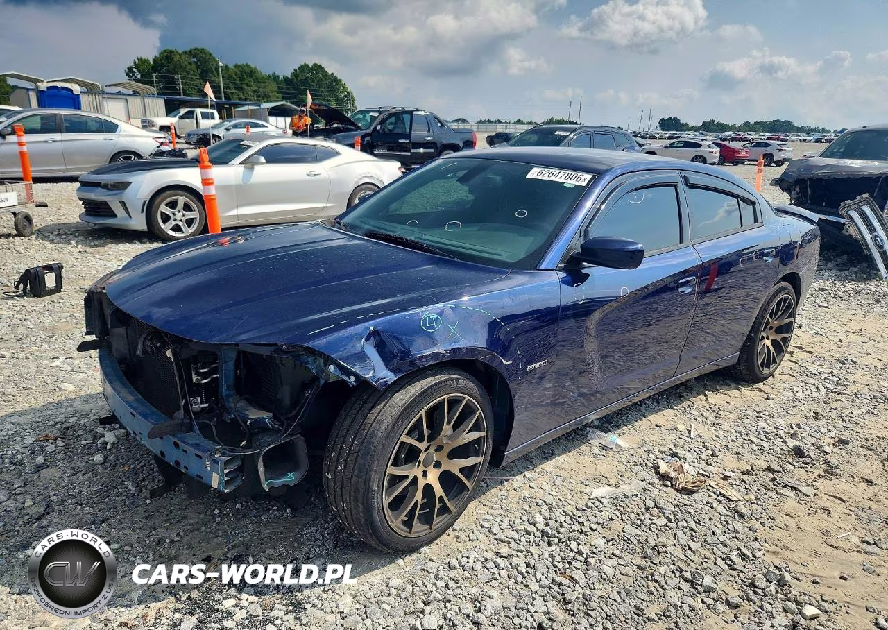 2015 Dodge Charger R-T – zdjęcie 1 z 13