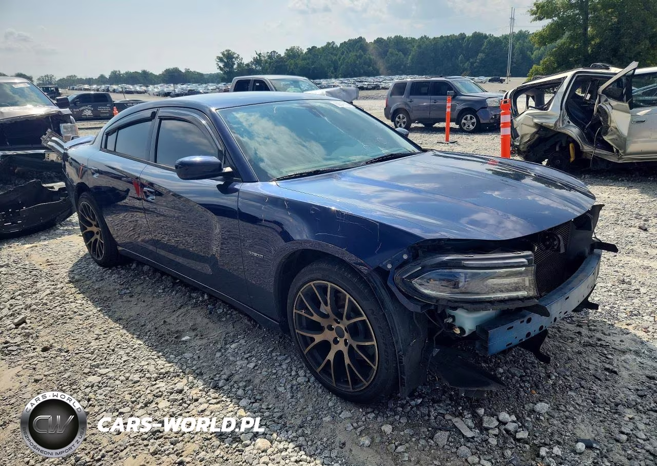 2015 Dodge Charger R-T VIN:2C3CDXCTXFH809417 - 4