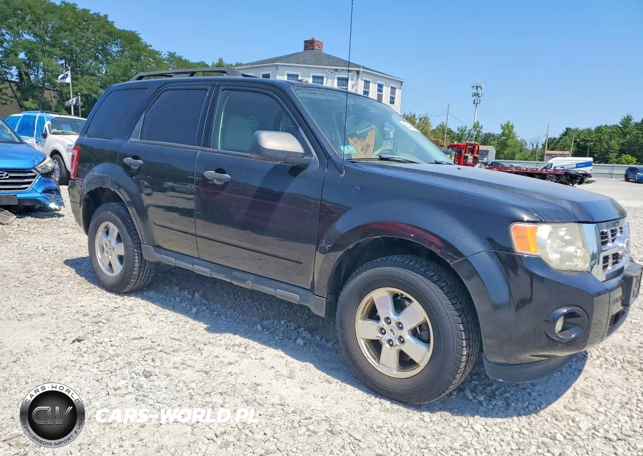 2011 Ford Escape Xlt VIN:1FMCU9DG0BKA02928 - 4