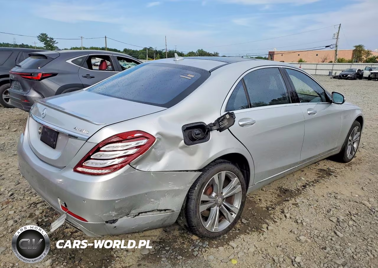 2016 Mercedes-Benz S 550 4Matic VIN:WDDUG8FBXGA243944 - 3