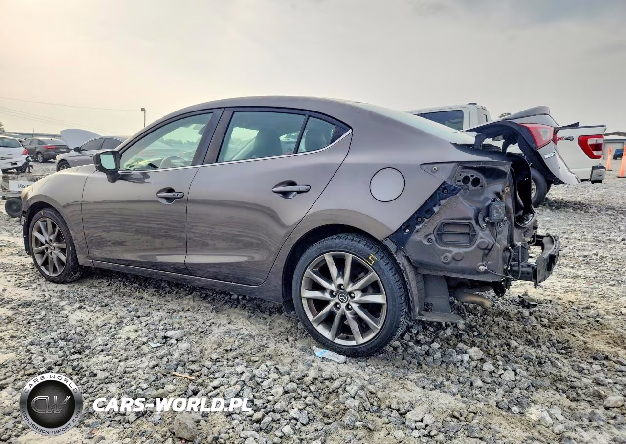 2018 Mazda 3 Touring VIN:3MZBN1V34JM187323 - 2