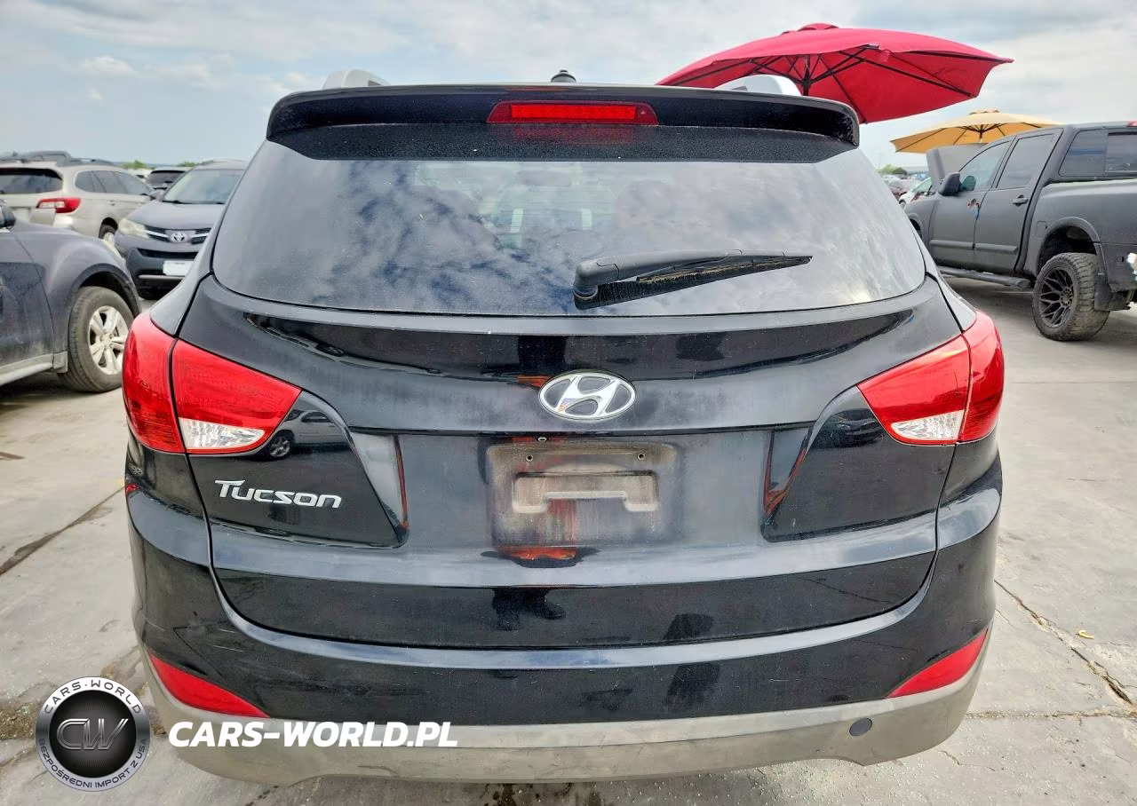 2015 Hyundai Tucson Se VIN:KM8JU3AG9FU100343 - 6