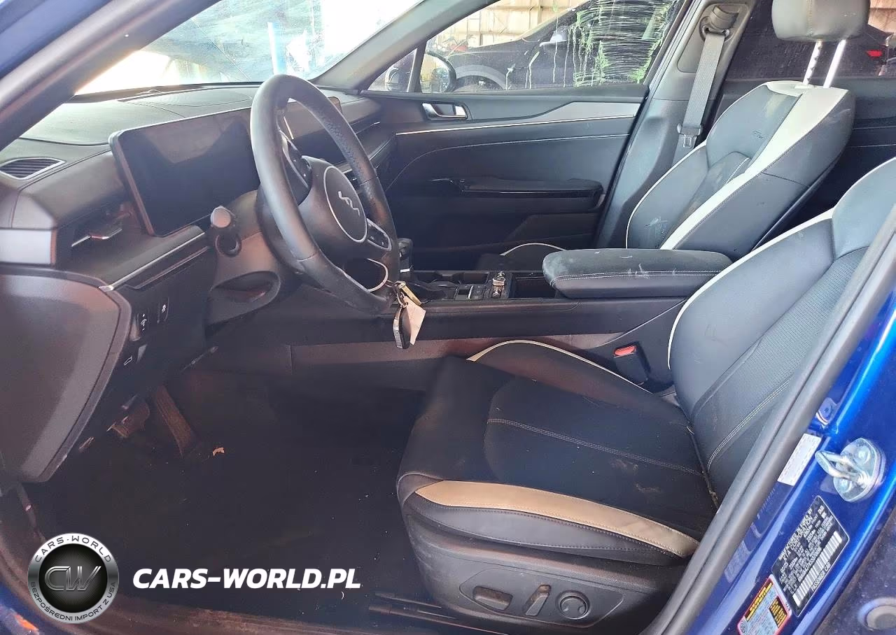 2025 Kia K5 Gt Line VIN:KNAG64J7XS5370696 - 7
