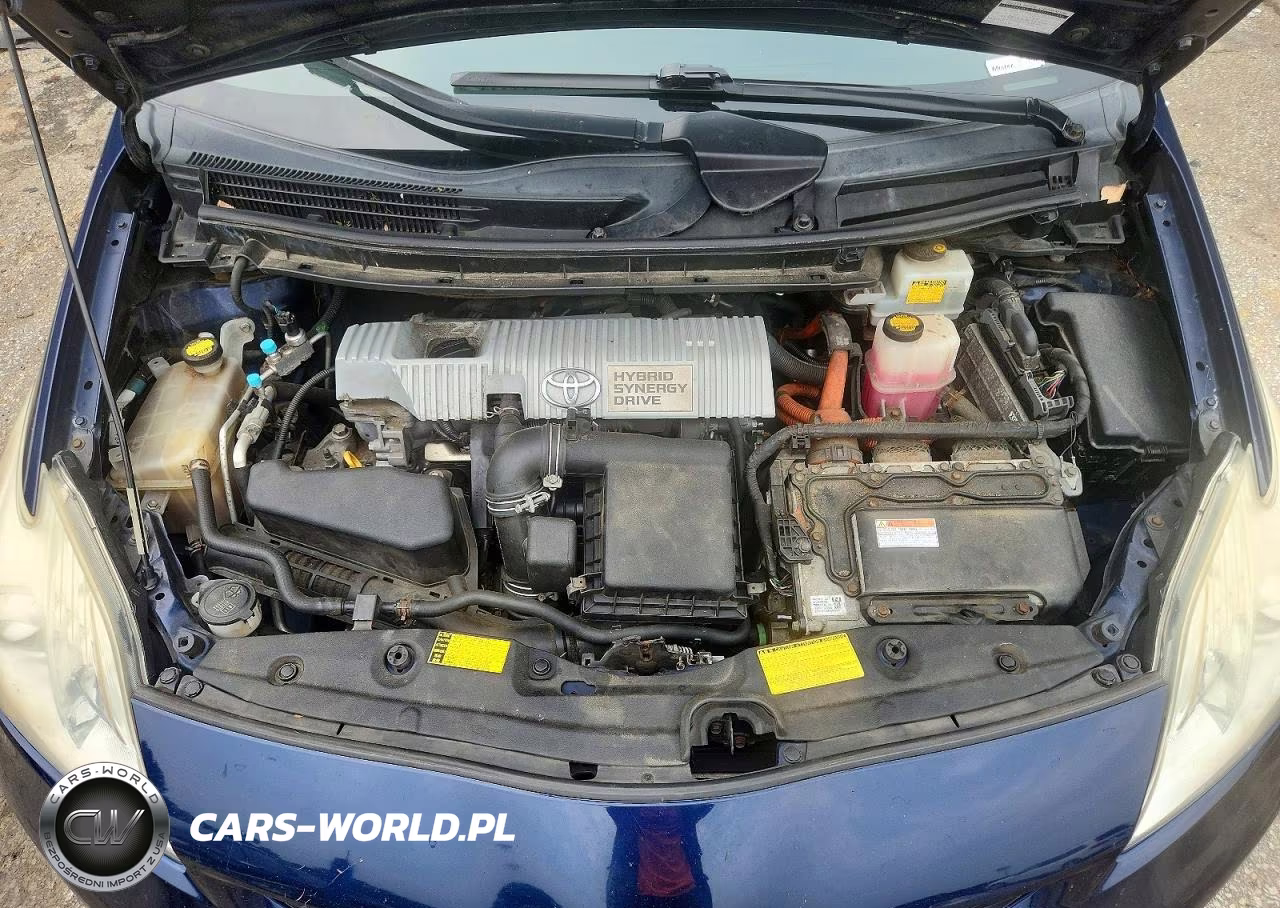 2014 Toyota Prius Three VIN:JTDKN3DU8E1790349 - 11