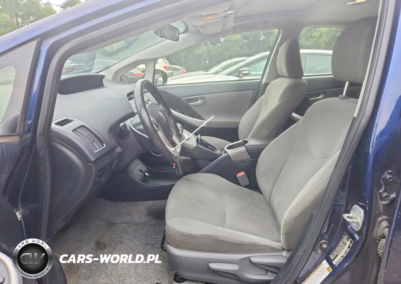 2014 Toyota Prius Three VIN:JTDKN3DU8E1790349 - 7