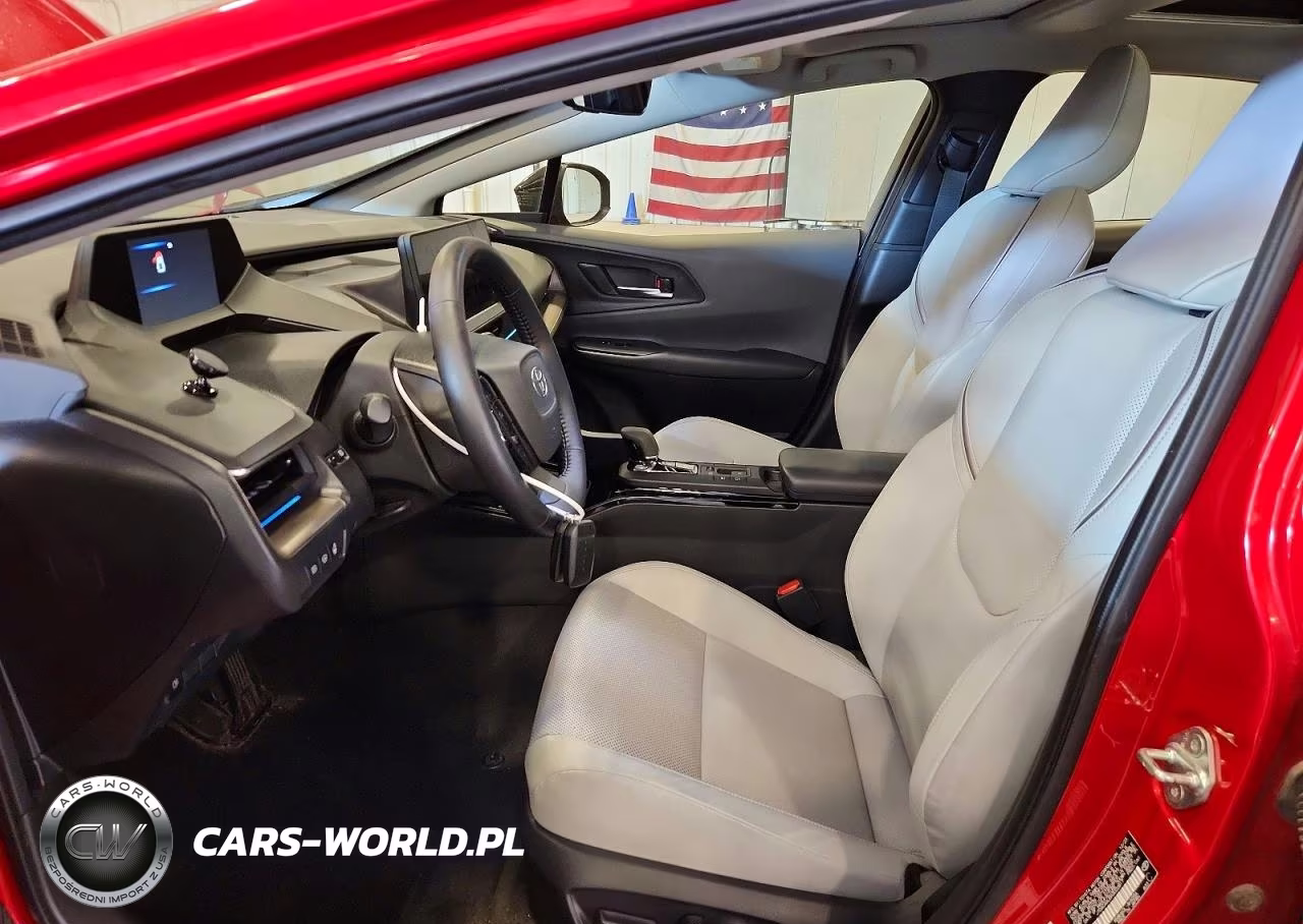 2024 Toyota Prius Xle VIN:JTDACAAU5R3022817 - 7