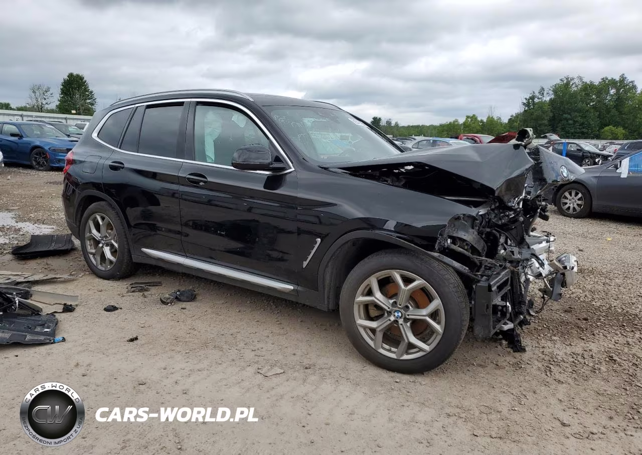2021 BMW X3 xDrive30E VIN:5UXTS1C03M9G49481 - 4