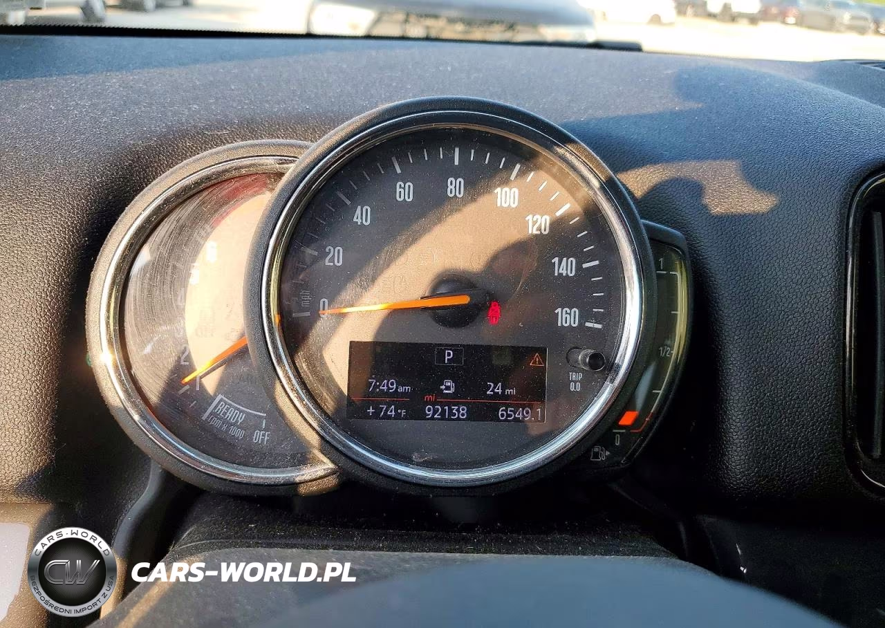 2020 Mini Cooper S Countryman VIN:WMZYW7C01L3M20486 - 9