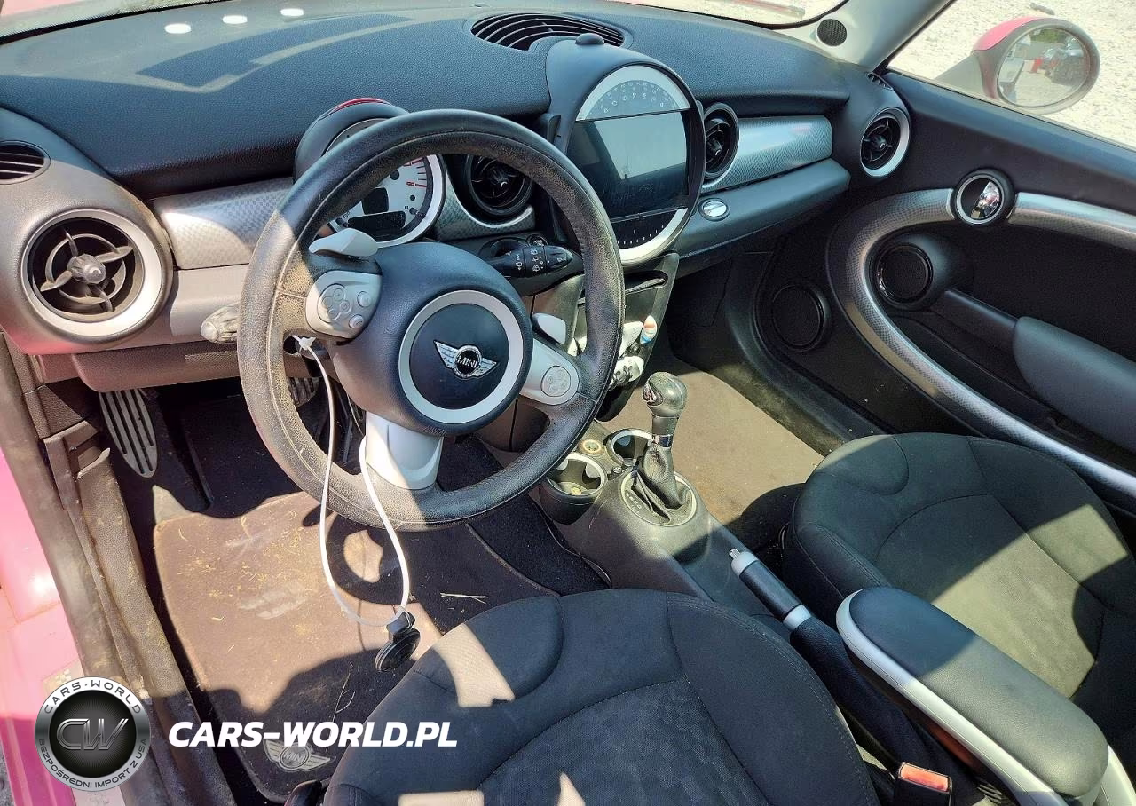 2008 Mini Cooper S VIN:WMWMF73598TV37537 - 8