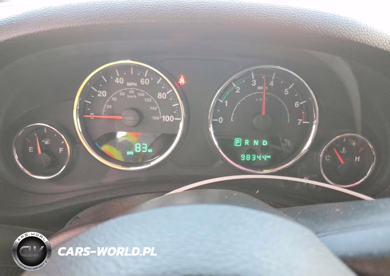 2017 Jeep Wrangler Unlimited Sport VIN:1C4BJWDG9HL642047 - 9