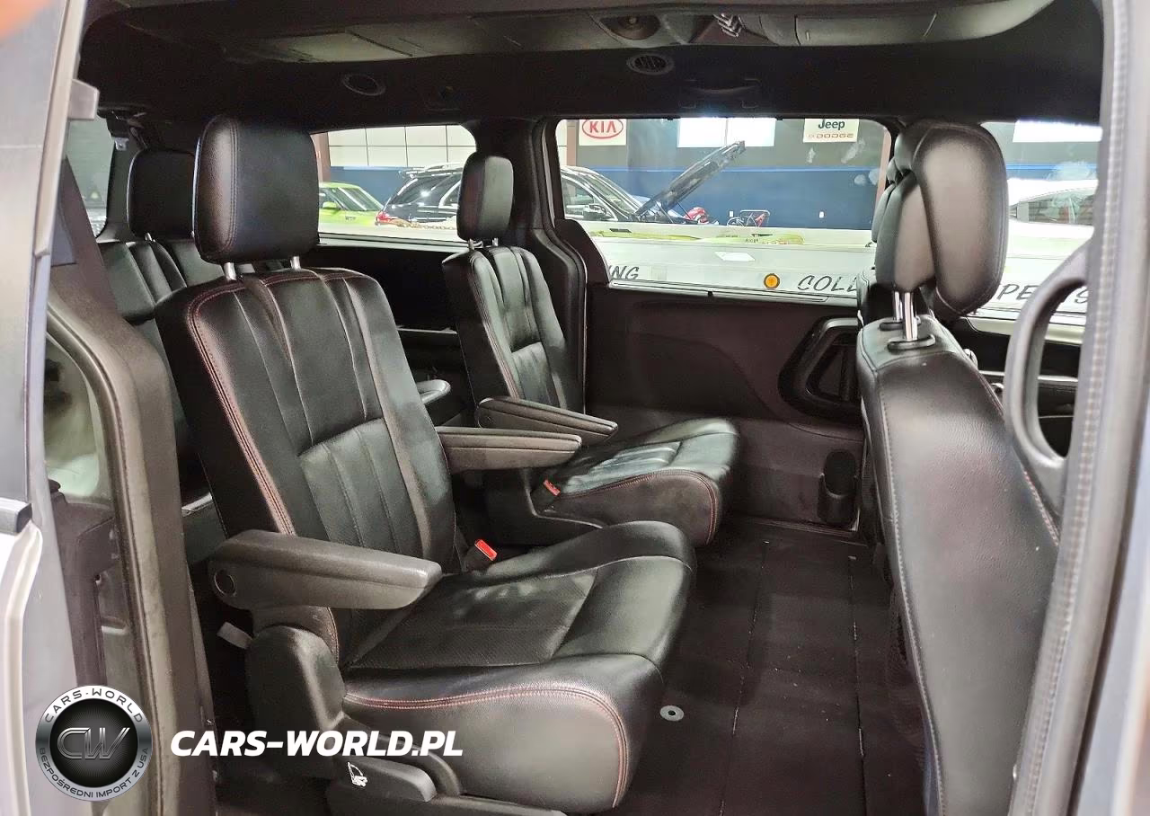 2019 Dodge Grand Caravan Gt VIN:2C4RDGEG0KR790192 - 11