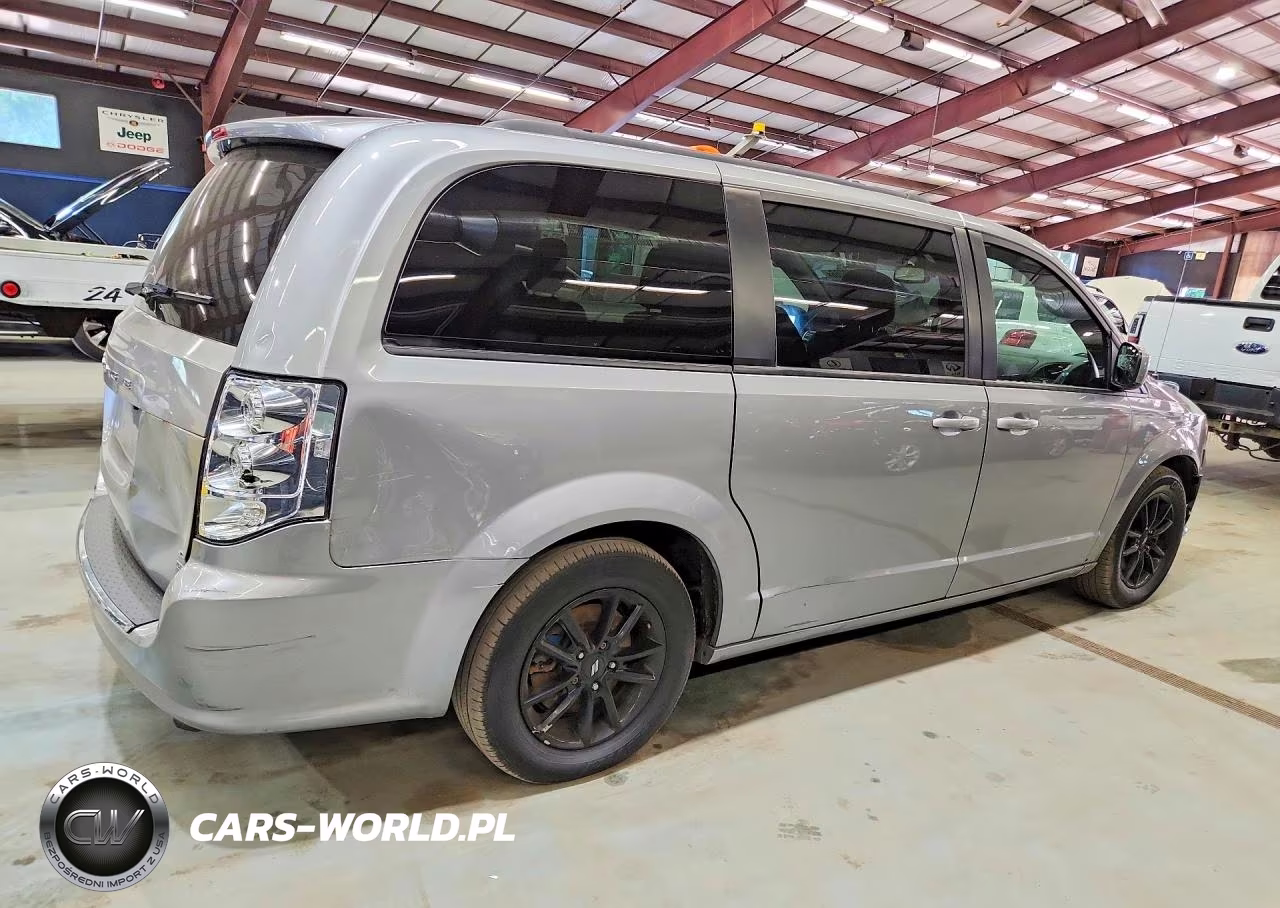 2019 Dodge Grand Caravan Gt VIN:2C4RDGEG0KR790192 - 3