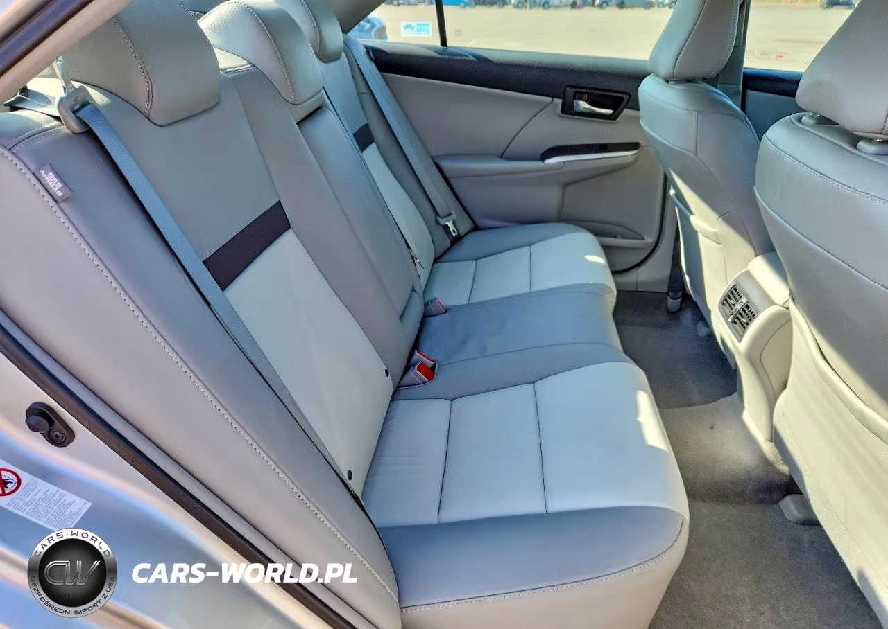 2012 Toyota Camry Xle VIN:4T4BF1FK5CR218746 - 10