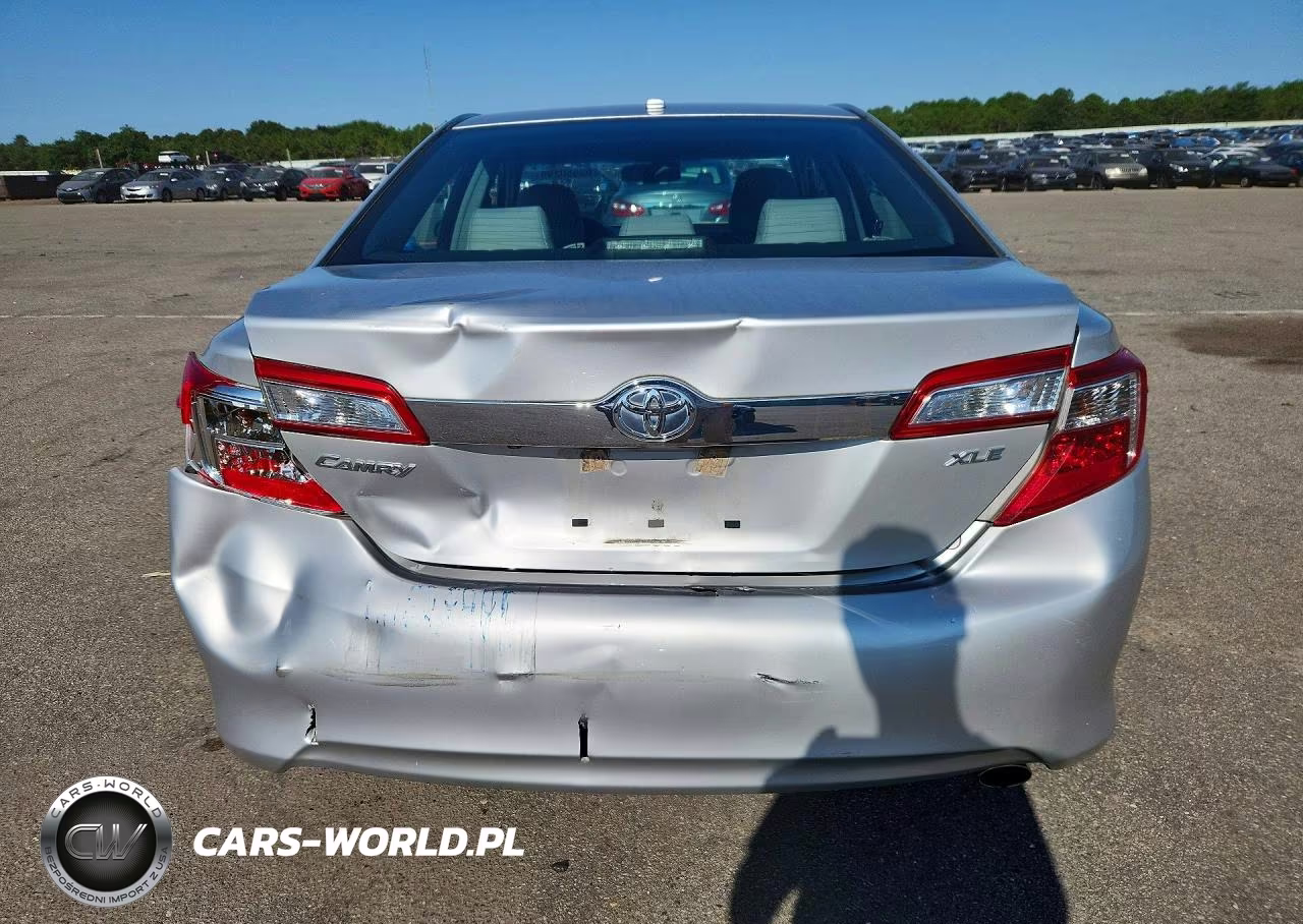 2012 Toyota Camry Xle VIN:4T4BF1FK5CR218746 - 6