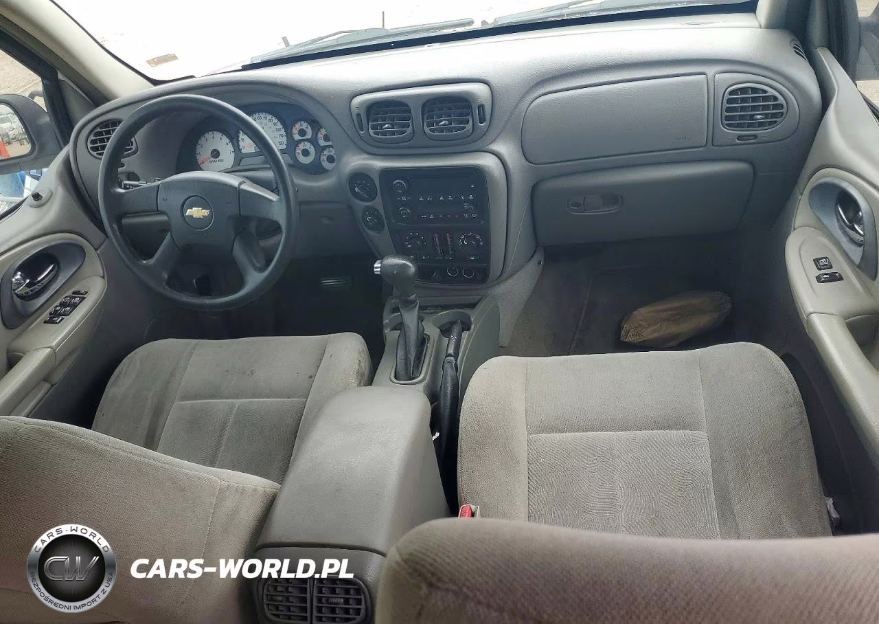 2005 Chevrolet Trailblazer Ls VIN:1GNDT13S752110882 - 8