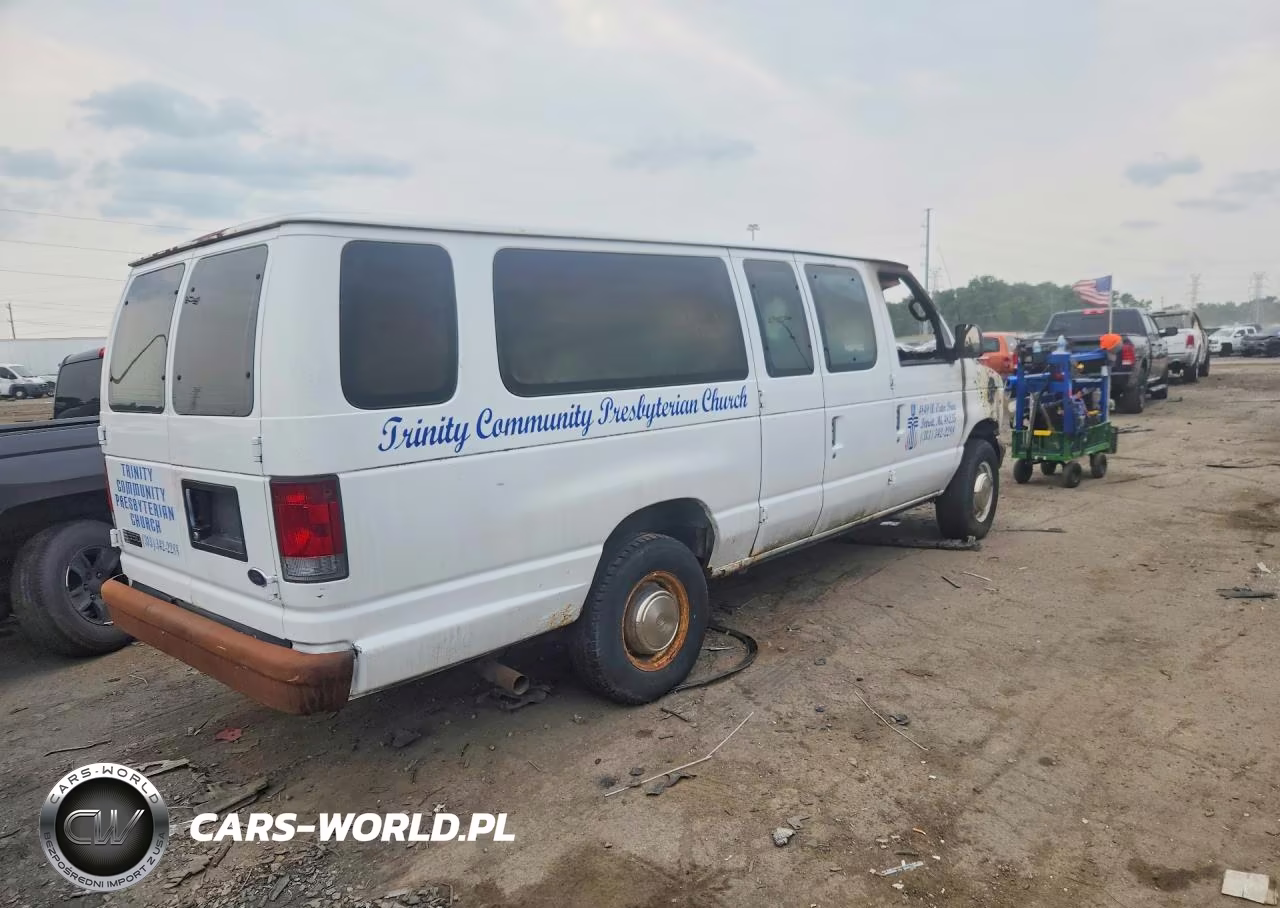2002 Ford Econoline E350 VIN:1FBSS31L42HB40347 - 3