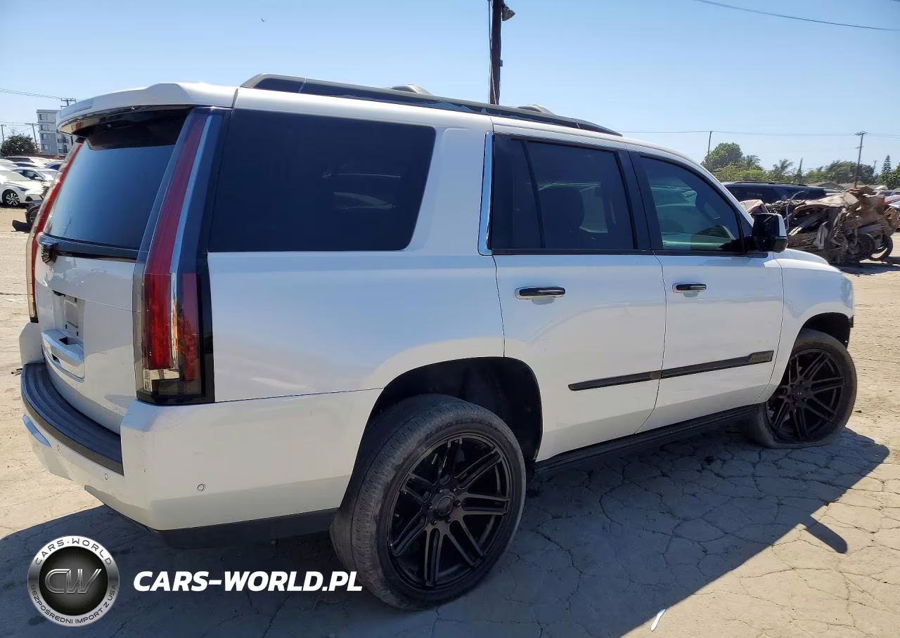 2017 Cadillac Escalade Premium Luxury VIN:1GYS3CKJ6HR211874 - 3