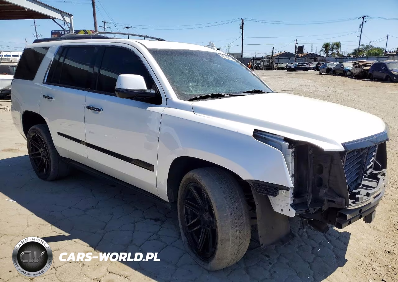 2017 Cadillac Escalade Premium Luxury VIN:1GYS3CKJ6HR211874 - 4