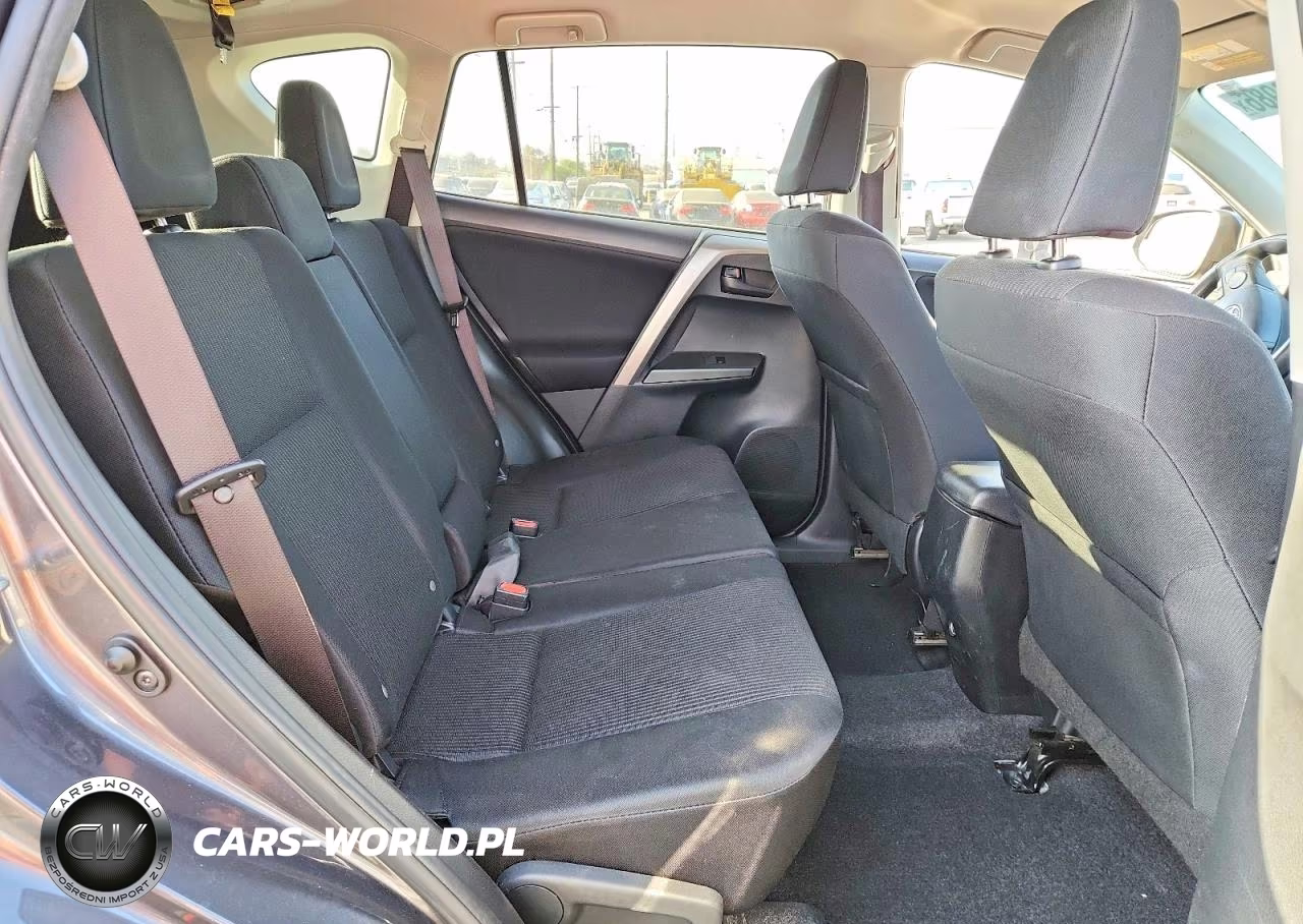 2017 Toyota Rav4 Le VIN:JTMBFREV4HJ134337 - 11