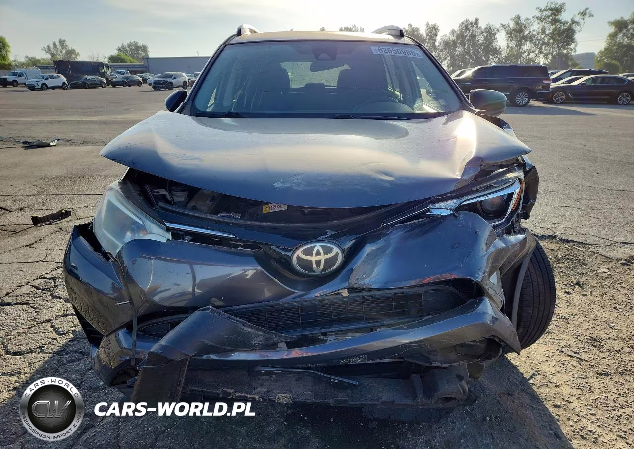 2017 Toyota Rav4 Le VIN:JTMBFREV4HJ134337 - 5