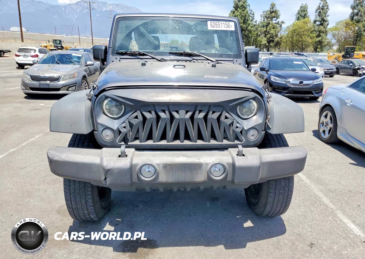 2017 Jeep Wrangler Unlimited Sport VIN:1C4BJWDG1HL502994 - 5