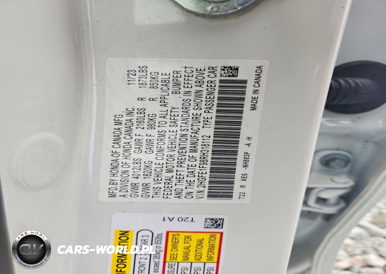 2024 Honda Civic Touring VIN:2HGFE1F98RH318112 - 12