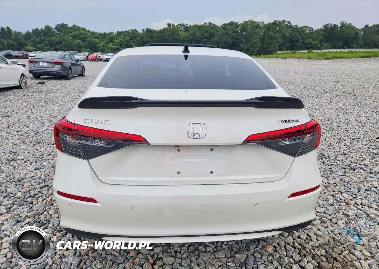 2024 Honda Civic Touring VIN:2HGFE1F98RH318112 - 6