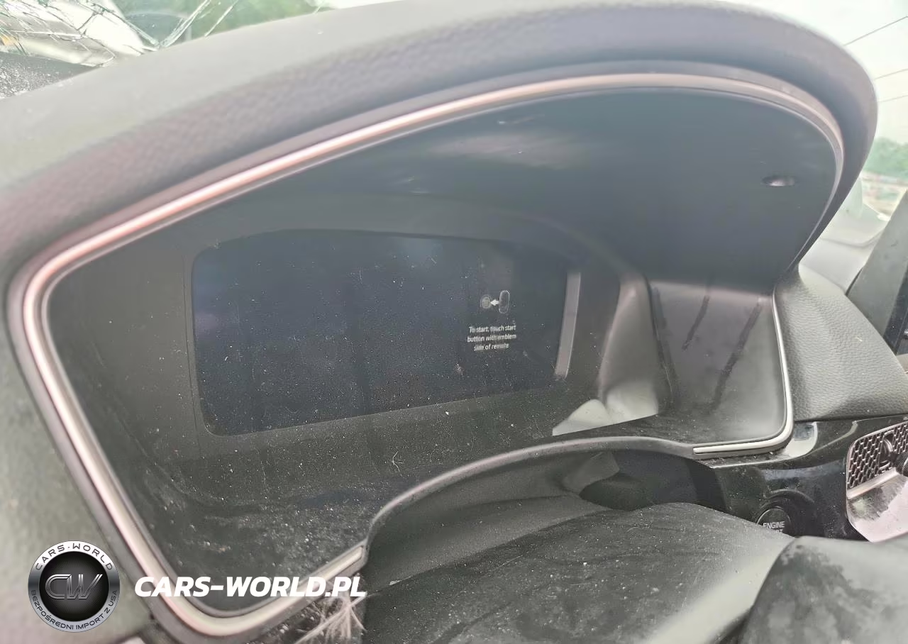 2024 Honda Civic Touring VIN:2HGFE1F98RH318112 - 9