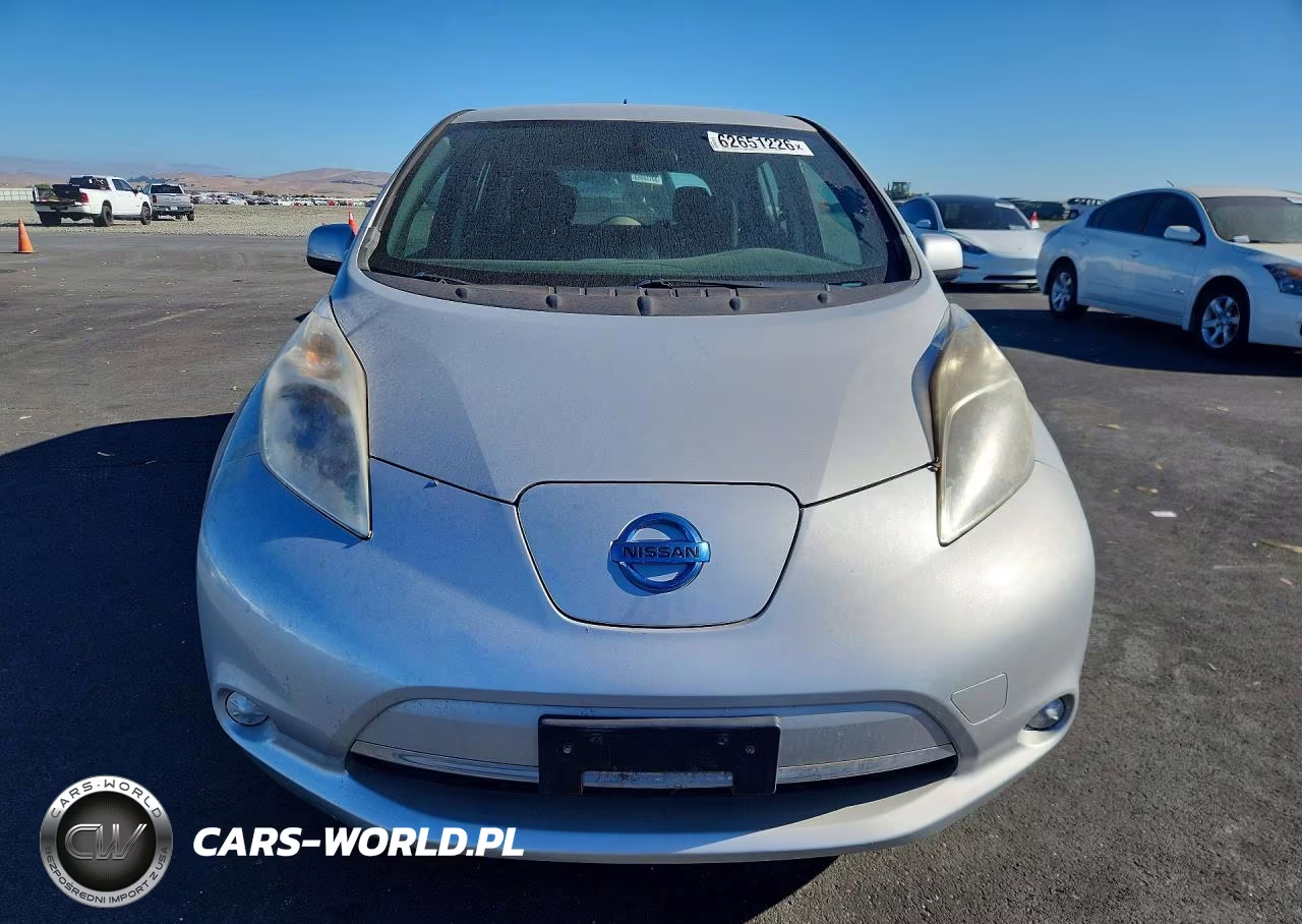 2018 Nissan Leaf VIN:1N4AZ0CP7DC409660 - 5