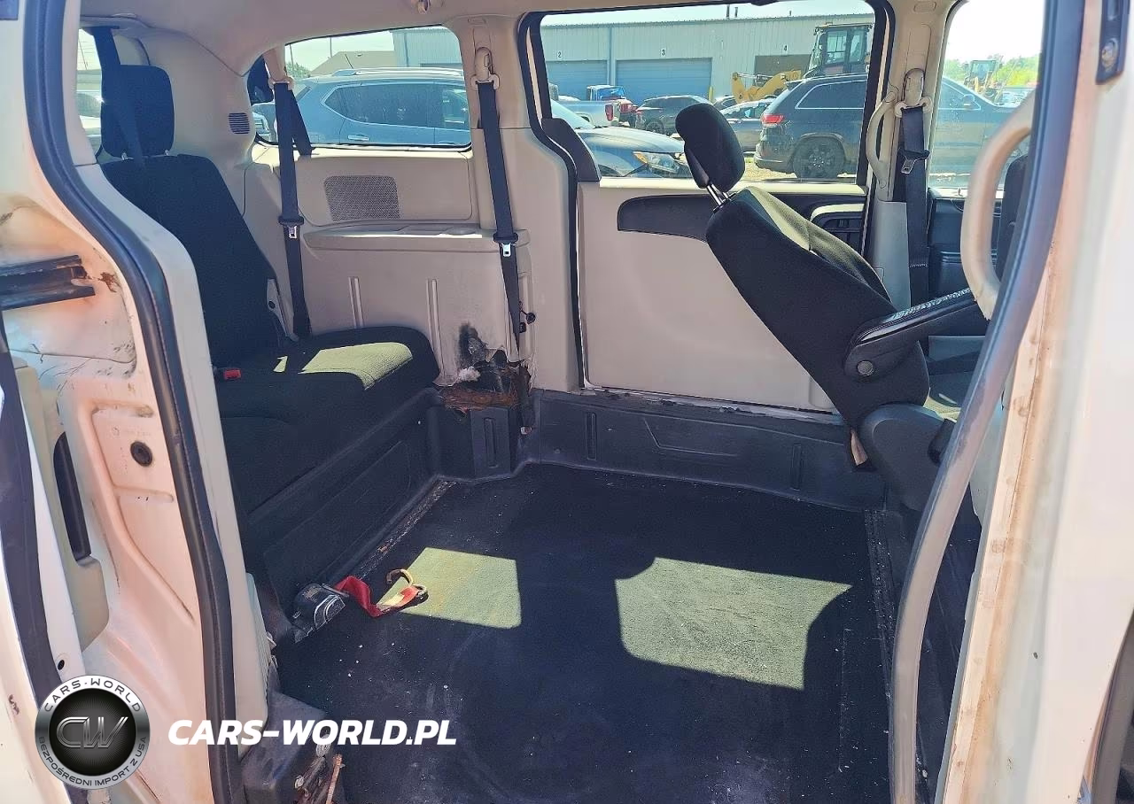 2012 Dodge Grand Caravan Crew VIN:2C4RDGDG9CR177846 - 11