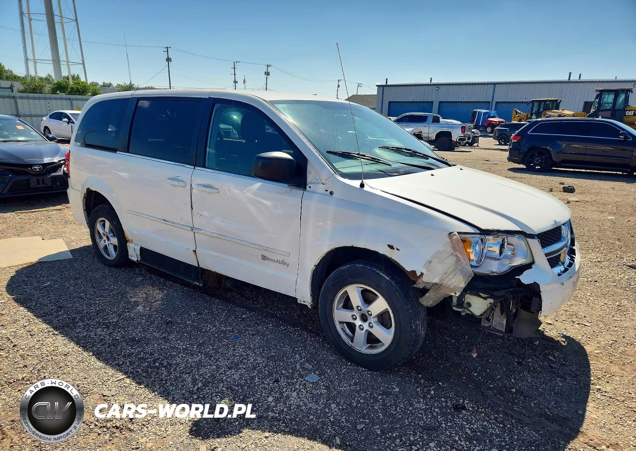 2012 Dodge Grand Caravan Crew VIN:2C4RDGDG9CR177846 - 4
